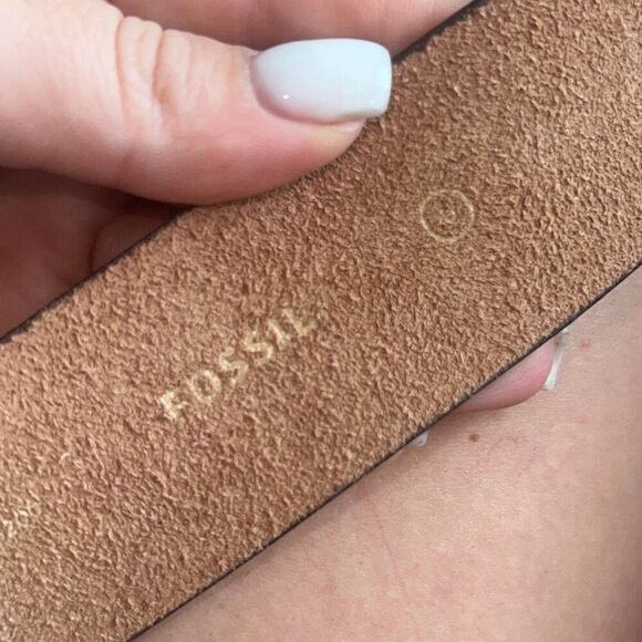 ✨FOSSIL VINTAGE OVAL LEATHER BELT IN BROWN SZ SMALL✨ - Picture 7 of 9